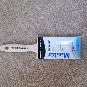 Master new 2 1/2" trim polyester/ nylon paint brush for all paint types new